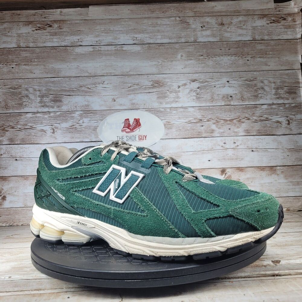 New Balance 1906R Sneakers Men's Size 11 Nightwatch Green Walking Running Shoes
